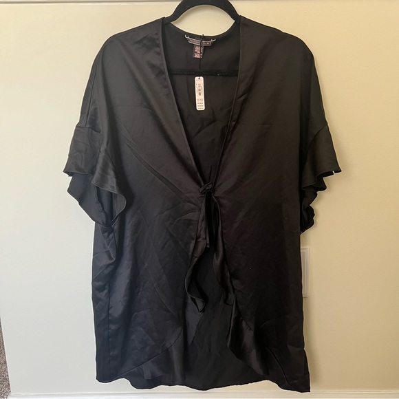 NWT Victoria’s Secret Love Satin Robe - Picture 3 of 8